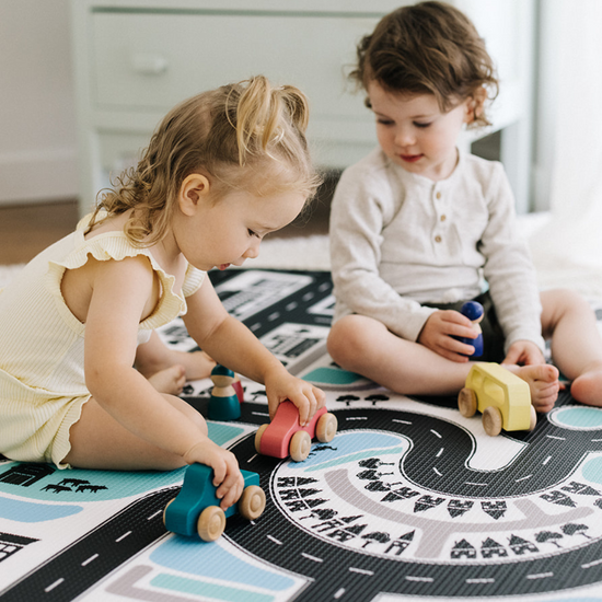 Create an Exciting Play Space: How to Choose the Perfect Play Mat for Your Children's Playroom