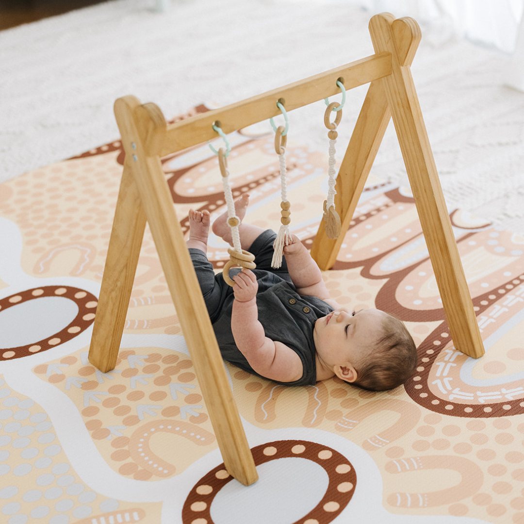 When to start using an activity mat for babies?